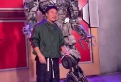 娱乐综艺成毅吃瓜,揭秘明星幕后趣事